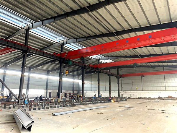 <b>广东惠州桥式起重机厂家不同工作级别行车行吊</b>