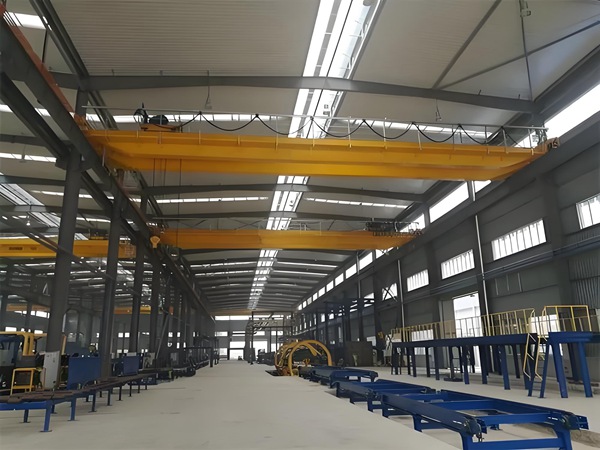 <b>广西来宾双梁起重机厂家行车行吊起升高度怎么</b>